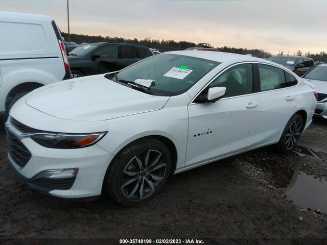 Chevrolet MALIBU RS 2021 1G1ZG5ST3MF045369 Image 2