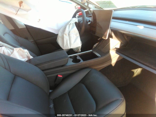 2023 Tesla Model Y, VIN: 7SAYGDEE5PA043965