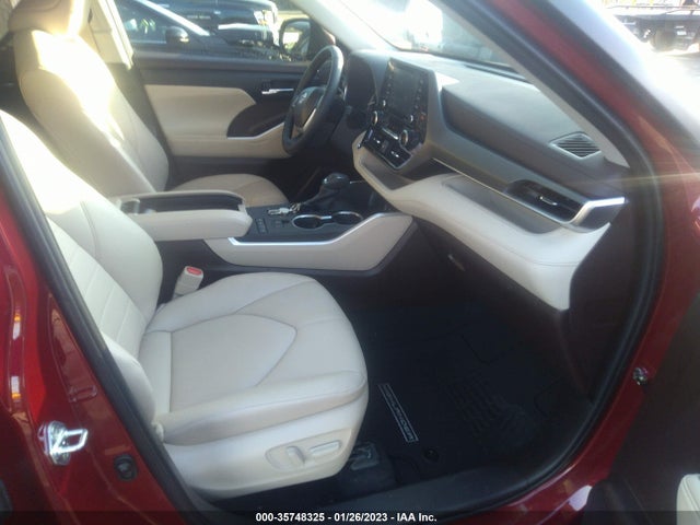 2022 TOYOTA HIGHLANDER XLE VIN: 5TDGZRAH8NS128276