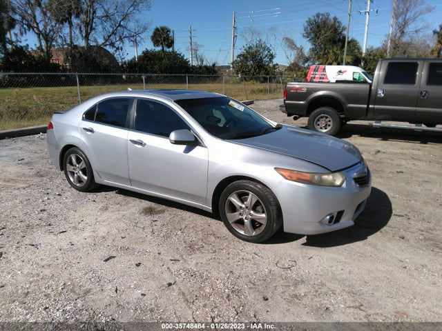 2011 JH4CU2F62BC015818 главное изображение