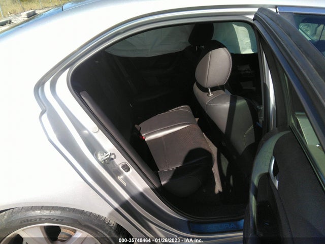 2011 ACURA TSX VIN: JH4CU2F62BC015818