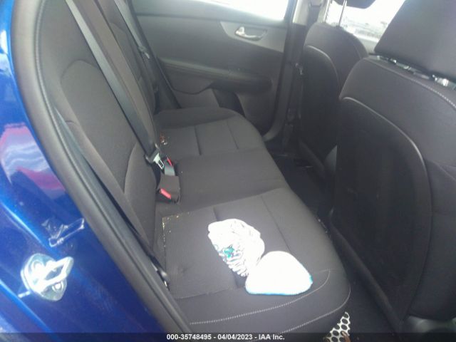 3KPF24AD4ME405451 KIA Forte Lxs