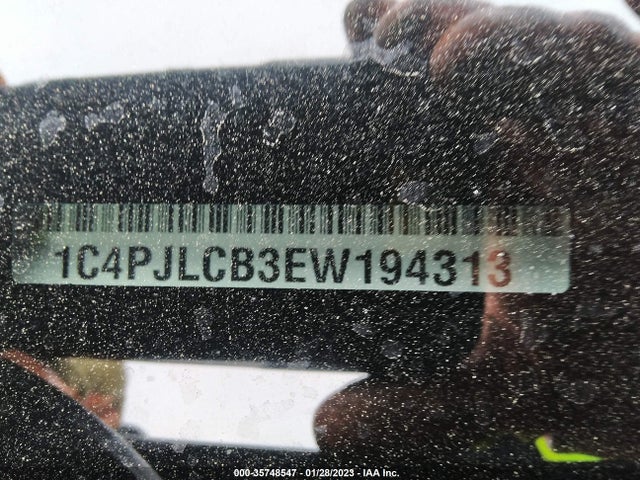 1C4PJLCB3EW194313 Jeep Cherokee Latitude