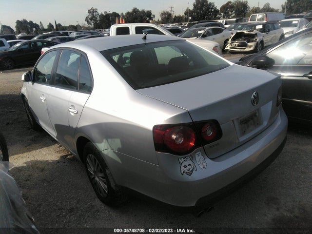 3VWJZ7AJXAM064018 Volkswagen Jetta Sedan S