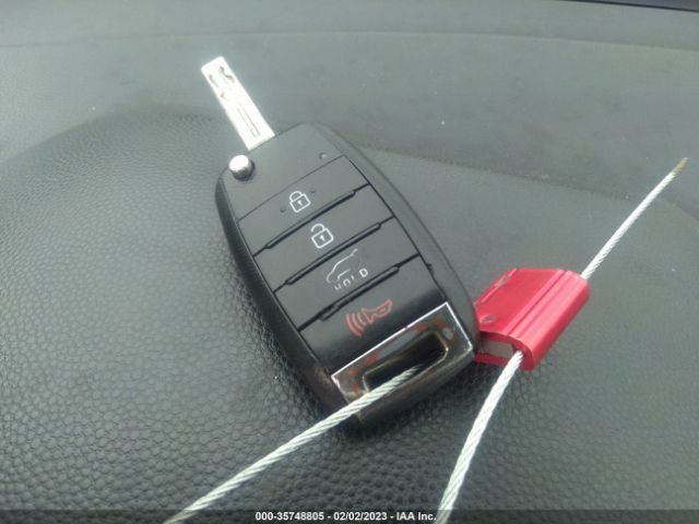 KNDJP3A5XJ7527984 KIA SOUL +