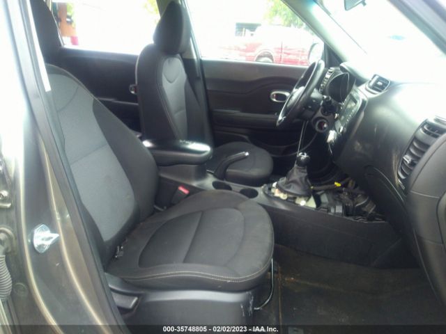 KNDJP3A5XJ7527984 KIA SOUL +