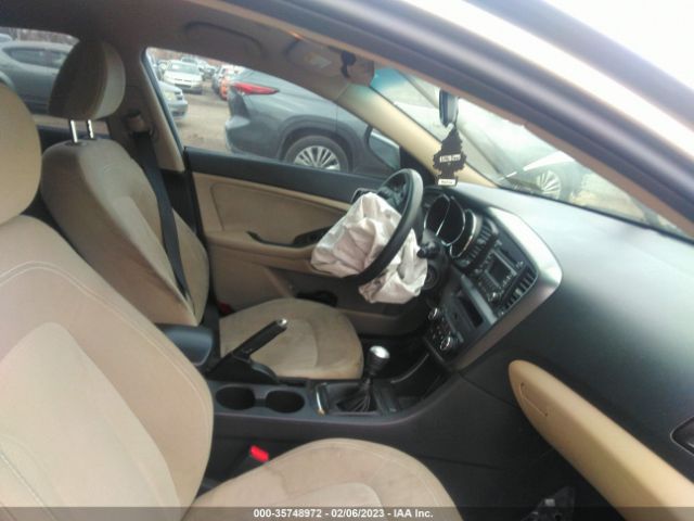 KNAGM4A78B5056258 KIA Optima Lx