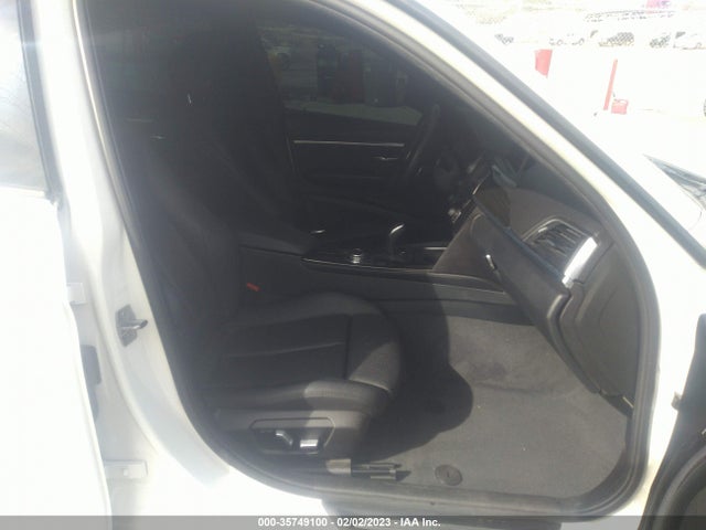 BMW 3 Series 2016 WBA8E9G50GNT46330 Image 6