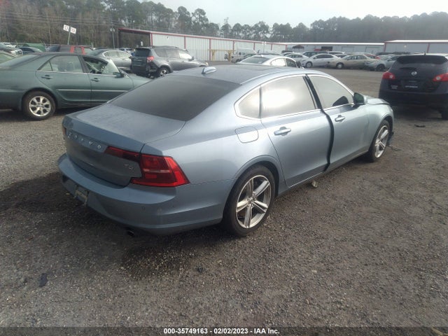 2018 Volvo S90, VIN: LVY982AK6JP023070