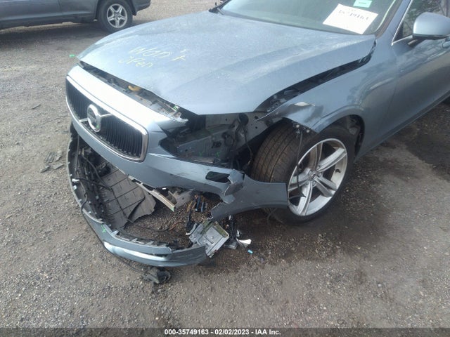 2018 Volvo S90, VIN: LVY982AK6JP023070