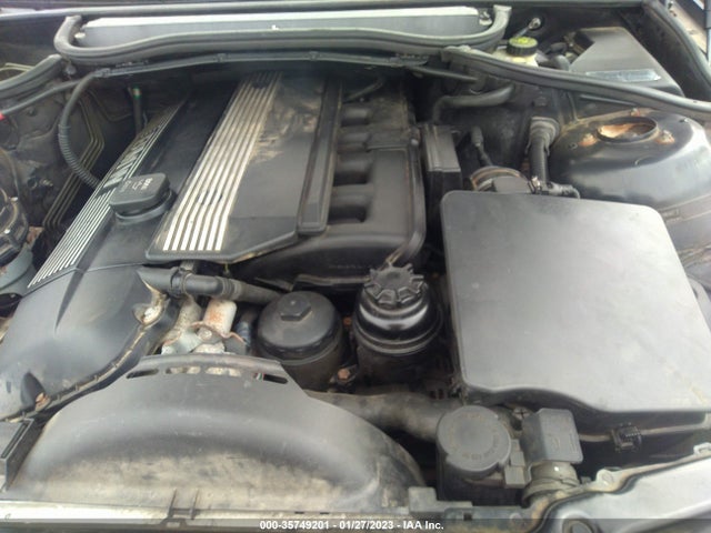 BMW 3 Series 330xi 2003 WBAEW534X3PG22732 Image 11