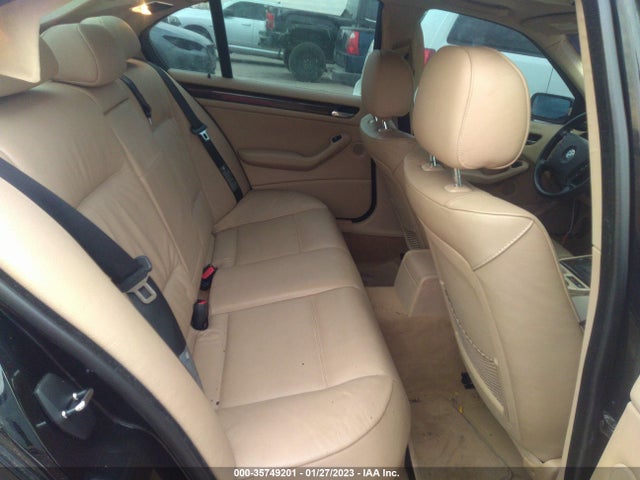 BMW 3 Series 330xi 2003 WBAEW534X3PG22732 Image 9