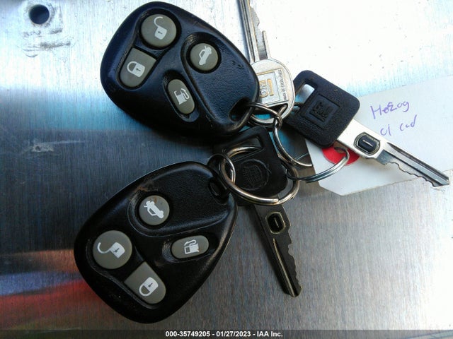 Cadillac Eldorado Touring Etc 2001 1G6ET12961B107920 Image 3