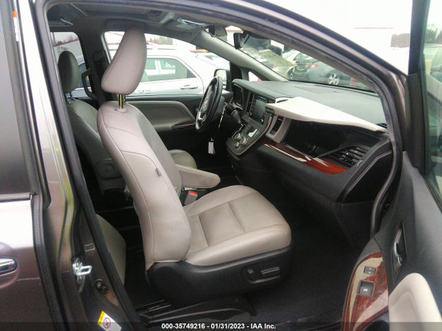 2019 Toyota Sienna, VIN: 5TDYZ3DCXKS020769