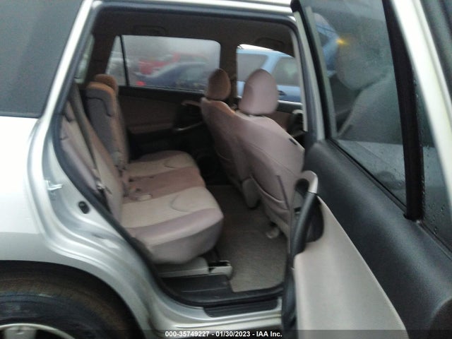 2006 TOYOTA RAV4 BASE VIN: JTMBD33V166008586