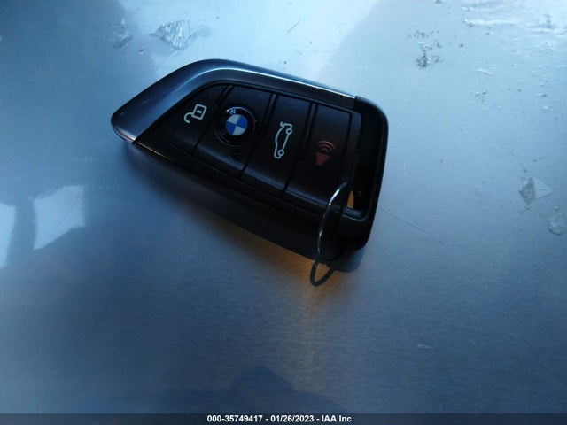 2022 BMW X1, VIN: WBXJG9C01N5U70129