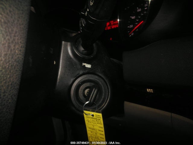 KIA Sedona L 2017 KNDMA5C12H6278701 Image 3