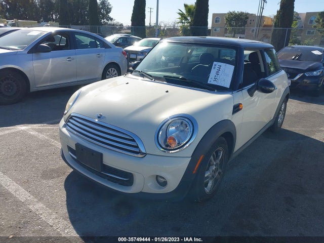 WMWSU3C57BT092261 Mini COOPER HARDTOP