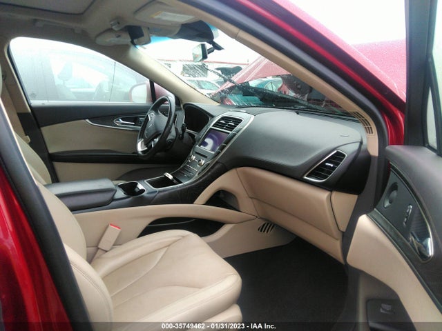 2019 Lincoln Nautilus, VIN: 2LMPJ6L99KBL32352