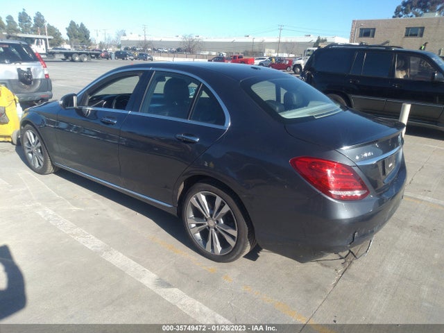 55SWF4JB5FU070053 Mercedes-Benz C-class C 300