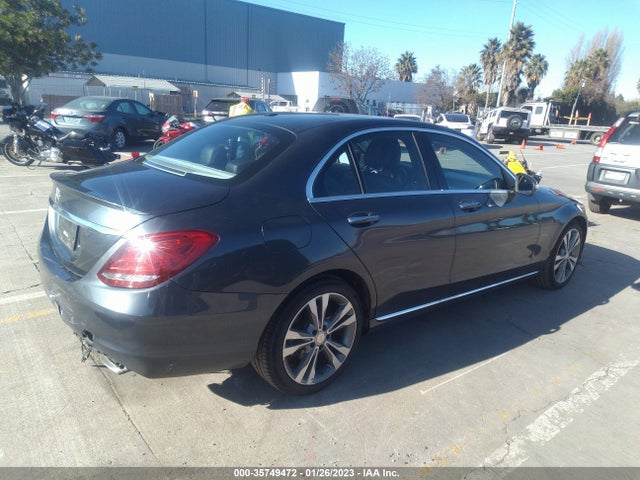 55SWF4JB5FU070053 Mercedes-Benz C-class C 300