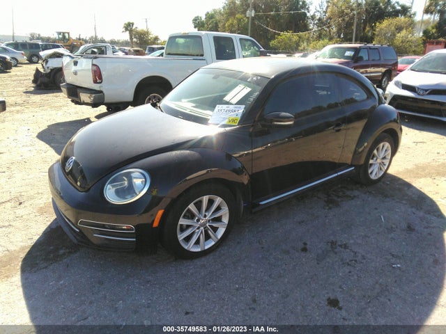 2017 Volkswagen Beetle, VIN: 3VWJ17AT4HM612453