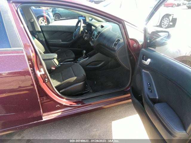 2017 Kia Forte, VIN: 3KPFK4A79HE141675