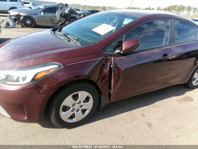 2017 Kia Forte, VIN: 3KPFK4A79HE141675