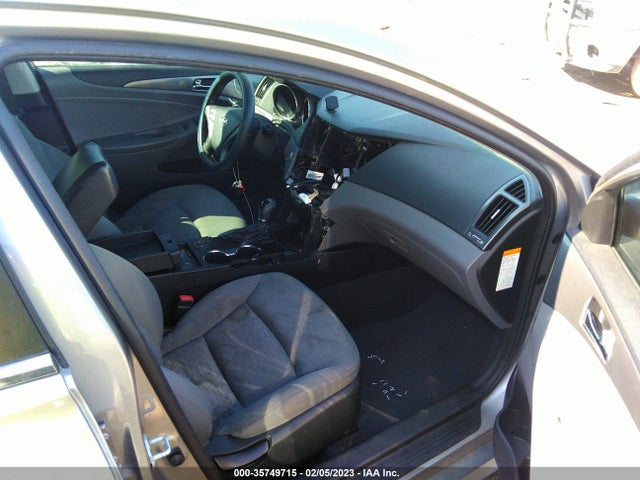 2013 HYUNDAI SONATA HYBRID VIN: KMHEC4A48DA070539