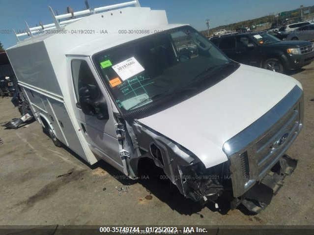 2021 Ford E-Series, VIN: 1FDWE3FN6MDC22200