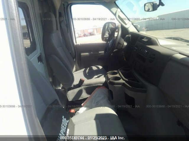 2021 Ford E-Series, VIN: 1FDWE3FN6MDC22200