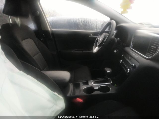 KNDPMCAC8L7644824 KIA Sportage Lx