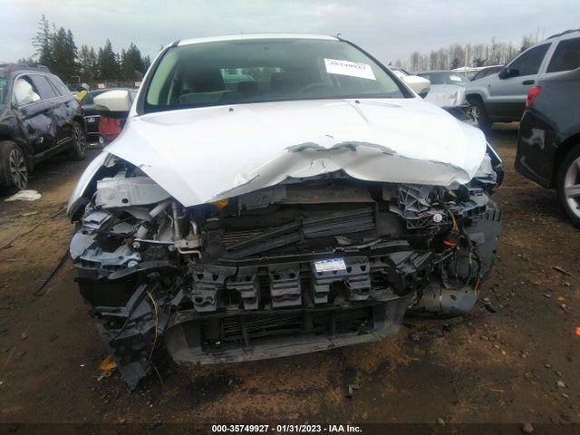 2018 FORD FOCUS SEL VIN: 1FADP3M2XJL261538