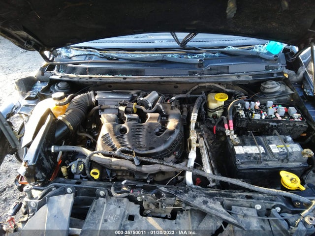 Chrysler 200 C 2015 1C3CCCCG4FN640520 Image 10
