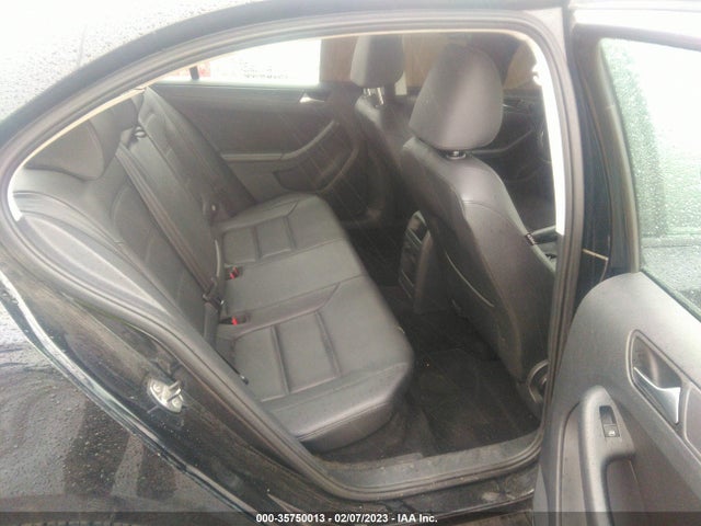 3VWDX7AJ8CM347362 Volkswagen Jetta Sedan Se W