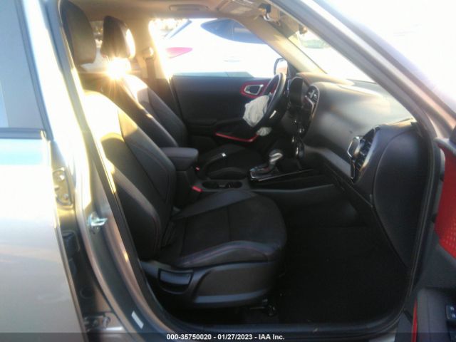 KNDJ53AU1P7848611 KIA Soul Gt-line