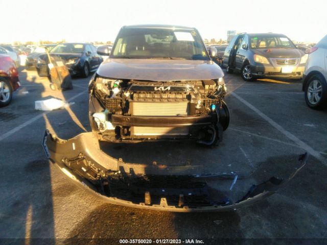KNDJ53AU1P7848611 KIA Soul Gt-line
