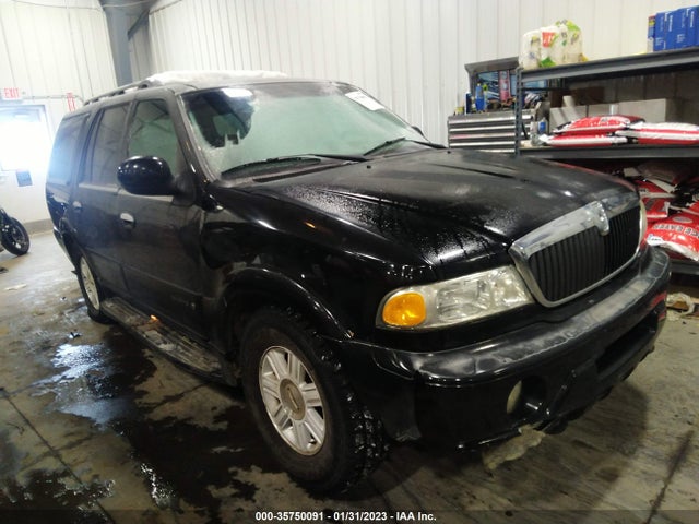 Lincoln Navigator 2002 5LMFU28R82LJ11080 головне зображення