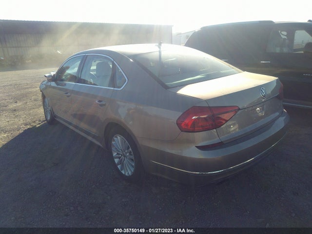 1VWBT7A3XGC053683 Volkswagen Passat 1.8t Se W/technology