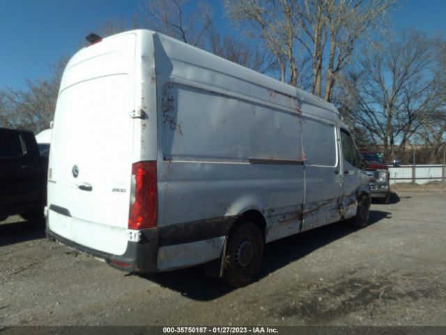 W1Y4ECHYXMT070362 Mercedes-Benz SPRINTER CARGO VAN