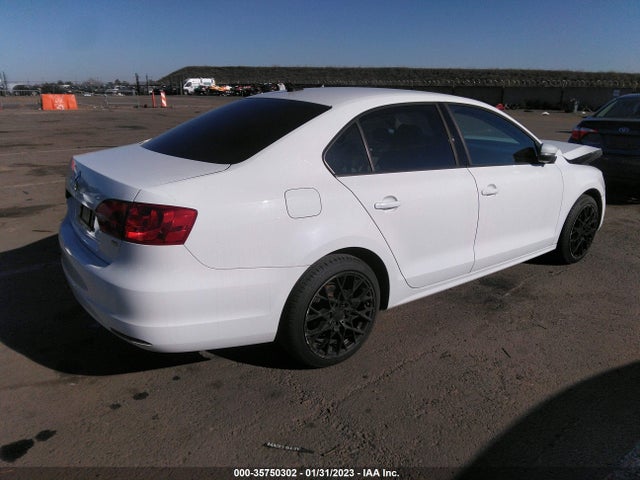 3VWD17AJXEM268750 Volkswagen Jetta Sedan Se