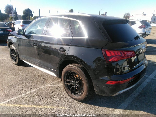 WA1BNAFY7J2026012 Audi Q5 Premium Plus