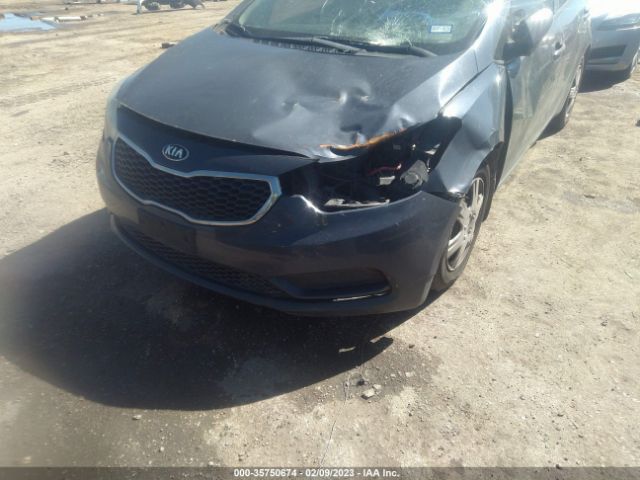 KNAFX4A62G5516631 KIA FORTE LX