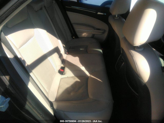 2C3CCAEG2HH571064 Chrysler 300 300c