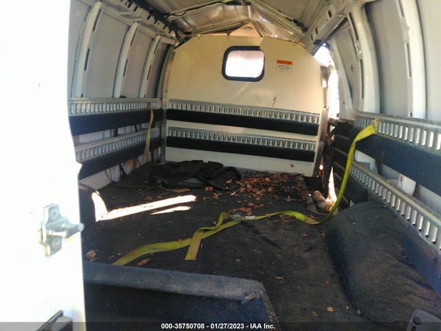 2018 Chevrolet Express, VIN: 1GCWGAFP1J1181749
