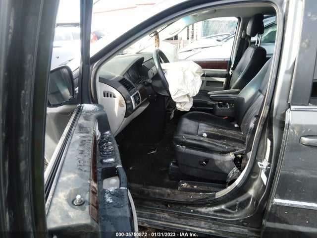 2010 CHRYSLER TOWN & COUNTRY TOURING PLUS VIN: 2A4RR8DX4AR438783