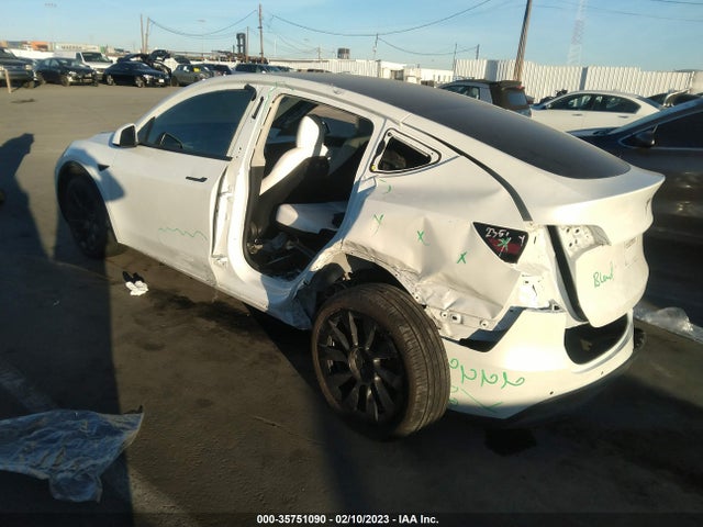 Tesla Model Y Long Range 2021 5YJYGDEE1MF158509 Image 5