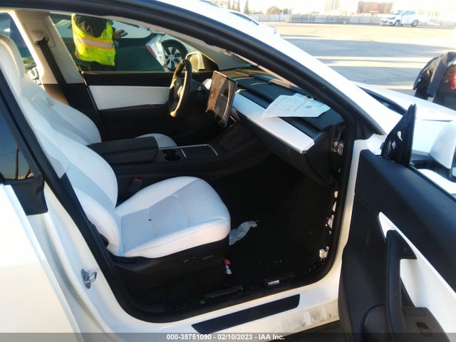 Tesla Model Y Long Range 2021 5YJYGDEE1MF158509 Image 7