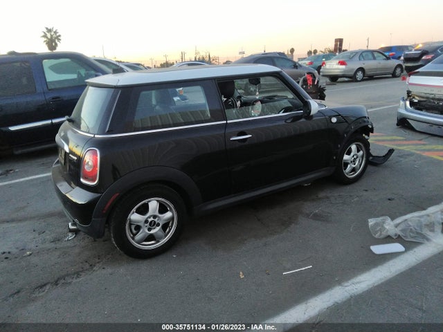 WMWMF3C57ATZ24862 Mini COOPER HARDTOP