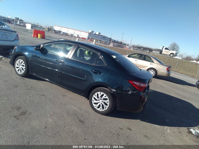 2018 Toyota Corolla, VIN: 5YFBURHE4JP775622